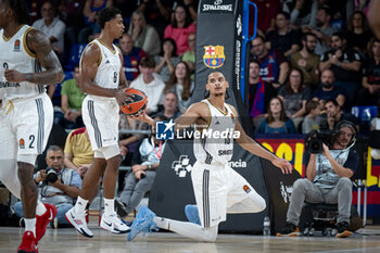 2024-10-25 - Neal Sako (Asvel Villeurbanne) in action during a EuroLeague match between Braca Basket and Asvel Villeurbanne at Palau Blaugrana in Barcelona, Barcelona, Spain, on October 25 2024. Photo by Felip Mondino / Panoramic - BARÇA BASKET - ASVEL VILLEURBANNE - EUROLEAGUE - BASKETBALL