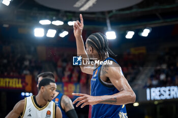 2024-10-25 - Kevin Punter (Barca Basket) in action during a EuroLeague match between Braca Basket and Asvel Villeurbanne at Palau Blaugrana in Barcelona, Barcelona, Spain, on October 25 2024. Photo by Felipe Mondino - BARÇA BASKET - ASVEL VILLEURBANNE - EUROLEAGUE - BASKETBALL