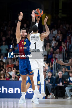 2024-10-25 - Shaquille Harrison (Asvel Villeurbanne) in action during a EuroLeague match between Braca Basket and Asvel Villeurbanne at Palau Blaugrana in Barcelona, Barcelona, Spain, on October 25 2024. Photo by Felipe Mondino - BARÇA BASKET - ASVEL VILLEURBANNE - EUROLEAGUE - BASKETBALL