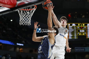 2024-11-21 - Yanni Wetzell of Alba Berlin and Facundo Campazzo of Real Madrid during the Turkish Airlines EuroLeague basketball match between Real Madrid and Alba Berlin on November 21, 2024 at Wizink Center in Madrid, Spain - BASKETBALL - EUROLEAGUE - REAL MADRID V ALBA BERLIN - EUROLEAGUE - BASKETBALL