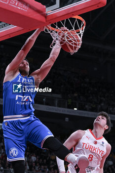 2024-02-22 - Tap-in of Stefano Tonut ( Italy ) during FIBA Euro Basket group B game between Italy and Turkiye  at Vitifrigo Arena in Pesaro, Italy on   February 22, 2024 - EUROBASKET 2025 QUALIFICATIONS - ITALY VS TURKEY - EVENTS - BASKETBALL