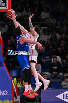 2024-02-22 - Contrast under the basket of Giampaolo Ricci ( Italy ) during FIBA Euro Basket group B game between Italy and Turkiye  at Vitifrigo Arena in Pesaro, Italy on   February 22, 2024 - EUROBASKET 2025 QUALIFICATIONS - ITALY VS TURKEY - EVENTS - BASKETBALL