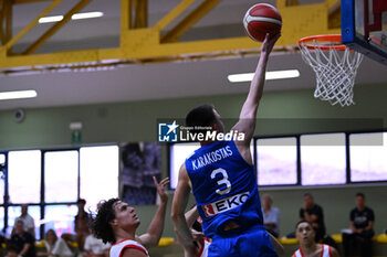 2024-07-05 - Images of the Spain and Greece match at Pala Cian Toma - Domegge (BL) 5 July, 2024, during the 22nd De Silvestro-Meneghin International U20 Basketball Tournament - TORNEO UNDER 20 - 22° MEMORIAL DE SILVESTRO/TROFEO MENEGHIN - SPAGNA VS GRECIA - EVENTS - BASKETBALL