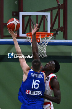 2024-07-05 - Images of the Spain and Greece match at Pala Cian Toma - Domegge (BL) 5 July, 2024, during the 22nd De Silvestro-Meneghin International U20 Basketball Tournament - TORNEO UNDER 20 - 22° MEMORIAL DE SILVESTRO/TROFEO MENEGHIN - SPAGNA VS GRECIA - EVENTS - BASKETBALL