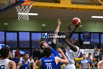 2024-07-05 - Actions of the game and players' images during the between Italy and Slovenia at Pala Cian Toma - Domegge (BL) 5 July, 2024 during the Torneo Under 20 - 22° Memorial De Silvestro/Trofeo Meneghin - TORNEO UNDER 20 - 22° MEMORIAL DE SILVESTRO/TROFEO MENEGHIN - ITALIA VS SLOVENIA - EVENTS - BASKETBALL