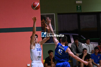 2024-07-05 - Actions of the game and players' images during the between Italy and Slovenia at Pala Cian Toma - Domegge (BL) 5 July, 2024 during the Torneo Under 20 - 22° Memorial De Silvestro/Trofeo Meneghin - TORNEO UNDER 20 - 22° MEMORIAL DE SILVESTRO/TROFEO MENEGHIN - ITALIA VS SLOVENIA - EVENTS - BASKETBALL