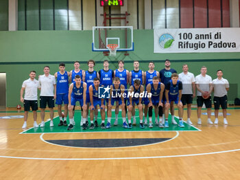 2024-07-05 - Actions of the game and players' images during the between Italy and Slovenia at Pala Cian Toma - Domegge (BL) 5 July, 2024 during the Torneo Under 20 - 22° Memorial De Silvestro/Trofeo Meneghin - TORNEO UNDER 20 - 22° MEMORIAL DE SILVESTRO/TROFEO MENEGHIN - ITALIA VS SLOVENIA - EVENTS - BASKETBALL