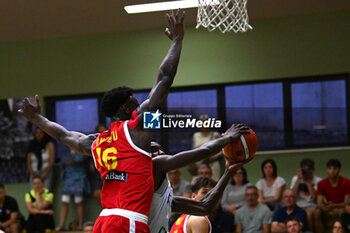 2024-07-06 - Images of the Italy and Spain match at Pala Cian Toma - Domegge (BL) 6 July, 2024, during the 22nd De Silvestro-Meneghin International U20 Basketball Tournament - TORNEO UNDER 20 - 22° MEMORIAL DE SILVESTRO/TROFEO MENEGHIN - ITALIA VS SPAGNA - EVENTS - BASKETBALL