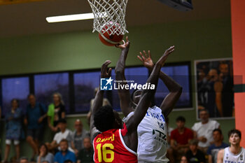 2024-07-06 - Images of the Italy and Spain match at Pala Cian Toma - Domegge (BL) 6 July, 2024, during the 22nd De Silvestro-Meneghin International U20 Basketball Tournament - TORNEO UNDER 20 - 22° MEMORIAL DE SILVESTRO/TROFEO MENEGHIN - ITALIA VS SPAGNA - EVENTS - BASKETBALL