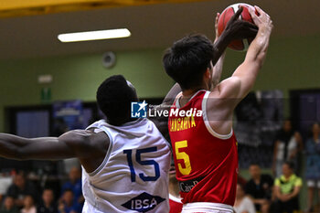 2024-07-06 - Images of the Italy and Spain match at Pala Cian Toma - Domegge (BL) 6 July, 2024, during the 22nd De Silvestro-Meneghin International U20 Basketball Tournament - TORNEO UNDER 20 - 22° MEMORIAL DE SILVESTRO/TROFEO MENEGHIN - ITALIA VS SPAGNA - EVENTS - BASKETBALL