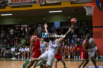 2024-07-06 - Images of the Italy and Spain match at Pala Cian Toma - Domegge (BL) 6 July, 2024, during the 22nd De Silvestro-Meneghin International U20 Basketball Tournament - TORNEO UNDER 20 - 22° MEMORIAL DE SILVESTRO/TROFEO MENEGHIN - ITALIA VS SPAGNA - EVENTS - BASKETBALL