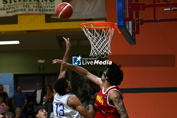 2024-07-06 - Images of the Italy and Spain match at Pala Cian Toma - Domegge (BL) 6 July, 2024, during the 22nd De Silvestro-Meneghin International U20 Basketball Tournament - TORNEO UNDER 20 - 22° MEMORIAL DE SILVESTRO/TROFEO MENEGHIN - ITALIA VS SPAGNA - EVENTS - BASKETBALL