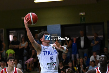 2024-07-06 - Images of the Italy and Spain match at Pala Cian Toma - Domegge (BL) 6 July, 2024, during the 22nd De Silvestro-Meneghin International U20 Basketball Tournament - TORNEO UNDER 20 - 22° MEMORIAL DE SILVESTRO/TROFEO MENEGHIN - ITALIA VS SPAGNA - EVENTS - BASKETBALL