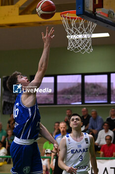 2024-07-07 - Leonardo Faggian ( Italy ) during the match at Pala Cian Toma - Domegge (BL) 7 July, 2024, during the 22nd De Silvestro-Meneghin International U20 Basketball Tournament - TORNEO UNDER 20 - 22° MEMORIAL DE SILVESTRO/TROFEO MENEGHIN - ITALIA VS GRECIA - EVENTS - BASKETBALL