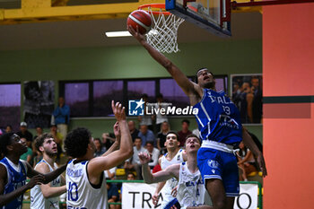 2024-07-07 - Images of the Italy and Greece match at Pala Cian Toma - Domegge (BL) 7 July, 2024, during the 22nd De Silvestro-Meneghin International U20 Basketball Tournament - TORNEO UNDER 20 - 22° MEMORIAL DE SILVESTRO/TROFEO MENEGHIN - ITALIA VS GRECIA - EVENTS - BASKETBALL