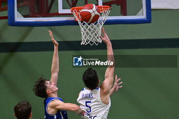 2024-07-07 - Images of the Italy and Greece match at Pala Cian Toma - Domegge (BL) 7 July, 2024, during the 22nd De Silvestro-Meneghin International U20 Basketball Tournament - TORNEO UNDER 20 - 22° MEMORIAL DE SILVESTRO/TROFEO MENEGHIN - ITALIA VS GRECIA - EVENTS - BASKETBALL