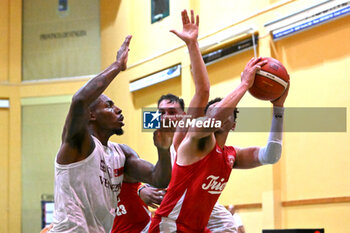 2024-09-07 - Images of the Pallacanestro Trieste and Reyer Venezia match at PalaCornaro - Jesolo (VE), september7, 2024 during the second semifinal of Basketball IN Jesolo 2024 tournament - MEMORIAL BASKETBALL - PALLACANESTRO TRIESTE VS UMANA REYER VENEZIA - EVENTS - BASKETBALL