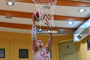 2024-09-07 - Images of the Pallacanestro Trieste and Reyer Venezia match at PalaCornaro - Jesolo (VE), september7, 2024 during the second semifinal of Basketball IN Jesolo 2024 tournament - MEMORIAL BASKETBALL - PALLACANESTRO TRIESTE VS UMANA REYER VENEZIA - EVENTS - BASKETBALL