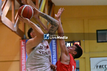 2024-09-07 - Images of the Pallacanestro Trieste and Reyer Venezia match at PalaCornaro - Jesolo (VE), september7, 2024 during the second semifinal of Basketball IN Jesolo 2024 tournament - MEMORIAL BASKETBALL - PALLACANESTRO TRIESTE VS UMANA REYER VENEZIA - EVENTS - BASKETBALL