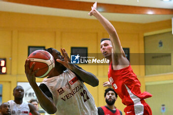 2024-09-07 - Images of the Pallacanestro Trieste and Reyer Venezia match at PalaCornaro - Jesolo (VE), september7, 2024 during the second semifinal of Basketball IN Jesolo 2024 tournament - MEMORIAL BASKETBALL - PALLACANESTRO TRIESTE VS UMANA REYER VENEZIA - EVENTS - BASKETBALL