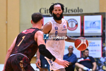 2024-09-08 - Ky Bowman Nutribullet Treviso Basket ) during the match Reyer Venezia and Nutribullet Treviso Basket at PalaCornaro - Jesolo (VE), september8, 2024 during the final of Basketball IN Jesolo 2024 tournament - MEMORIAL BASKETBALL - FINAL 1 PLACE - UMANA REYER VENEZIA VS NUTRIBULLET TREVISO - EVENTS - BASKETBALL