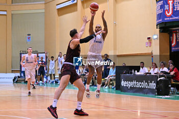 2024-09-08 - Images of the Reyer Venezia and Nutribullet Treviso Basket match at PalaCornaro - Jesolo (VE), september8, 2024 during the final of Basketball IN Jesolo 2024 tournament - MEMORIAL BASKETBALL - FINAL 1 PLACE - UMANA REYER VENEZIA VS NUTRIBULLET TREVISO - EVENTS - BASKETBALL