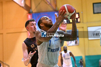 2024-09-08 - D'Angelo Harrison ( Nutribullet Treviso Basket ) during the match Reyer Venezia and Nutribullet Treviso Basket at PalaCornaro - Jesolo (VE), september8, 2024 during the final of Basketball IN Jesolo 2024 tournament - MEMORIAL BASKETBALL - FINAL 1 PLACE - UMANA REYER VENEZIA VS NUTRIBULLET TREVISO - EVENTS - BASKETBALL