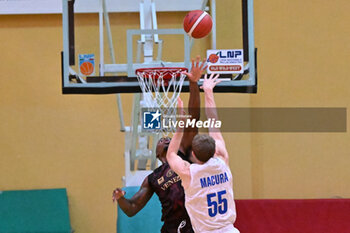 2024-09-08 - Images of the Reyer Venezia and Nutribullet Treviso Basket match at PalaCornaro - Jesolo (VE), september8, 2024 during the final of Basketball IN Jesolo 2024 tournament - MEMORIAL BASKETBALL - FINAL 1 PLACE - UMANA REYER VENEZIA VS NUTRIBULLET TREVISO - EVENTS - BASKETBALL