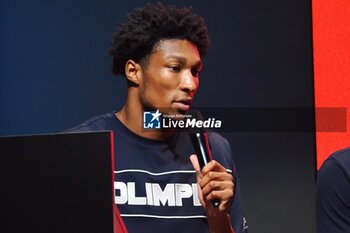 2024-09-11 - Armoni Brooks (EA7 Emporio Armani Olimpia Milano) - EA7 EMPORIO ARMANI MILANO - TEAM PRESENTATION - EVENTS - BASKETBALL