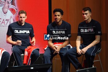 2024-09-11 - Fabien Causeur (EA7 Emporio Armani Olimpia Milano) , Zack LeDay (EA7 Emporio Armani Olimpia Milano) & Nenad Dimitrijvevic (EA7 Emporio Armani Olimpia Milano) - EA7 EMPORIO ARMANI MILANO - TEAM PRESENTATION - EVENTS - BASKETBALL