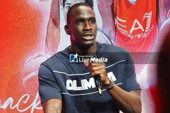 2024-09-11 - Ousmane Diop (EA7 Emporio Armani Olimpia Milano) - EA7 EMPORIO ARMANI MILANO - TEAM PRESENTATION - EVENTS - BASKETBALL