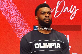 2024-09-11 - David McCormack (EA7 Emporio Armani Olimpia Milano) - EA7 EMPORIO ARMANI MILANO - TEAM PRESENTATION - EVENTS - BASKETBALL