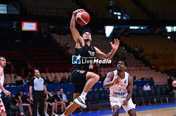 2024-07-03 - 51 Shea Ili of New Zealand is playing during the FIBA Olympic Qualifying Tournament 2024, match between Croatia and New Zealand at Peace & Friendship Stadium on July 3, 2024, in Piraeus, Greece. - CROATIA VS NEW ZEALAND - FIBA OLYMPIC QUALIFYING TOURNAMENTS - INTERNATIONALS - BASKETBALL