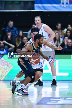 2024-01-21 - Justin Robinson ( Nutribullet Treviso Basket ) - NUTRIBULLET TREVISO BASKET VS BANCO DI SARDEGNA SASSARI - ITALIAN SERIE A - BASKETBALL