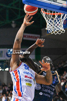 2024-01-21 - Tap-in of Pauly Paulicap ( Nutribullet Treviso Basket ) - NUTRIBULLET TREVISO BASKET VS BANCO DI SARDEGNA SASSARI - ITALIAN SERIE A - BASKETBALL