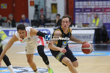 Vanoli Basket Cremona vs Openjobmetis Varese - ITALIAN SERIE A - BASKETBALL