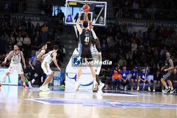 2024-02-04 - Simone Zanotti (Vanoli Basket Cremona) - BANCO DI SARDEGNA SASSARI VS VANOLI BASKET CREMONA - ITALIAN SERIE A - BASKETBALL