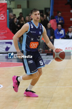 2024-02-11 - Giovanni De Nicolao (GeVi Napoli Basket) - VANOLI BASKET CREMONA VS GEVI NAPOLI BASKET - ITALIAN SERIE A - BASKETBALL
