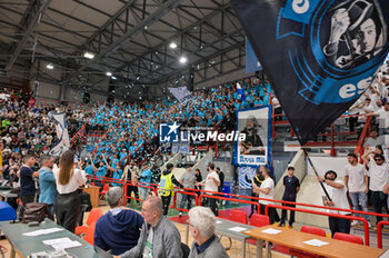2024-03-03 - The supporters Of Ge.Vi Napoli Basket during the series A of italian LBA Basketball Championship match Ge.Vi Napoli vs Nutribullet Trevio at the Palabarbuto - Napoli (Na), March 3, 2024 - GEVI NAPOLI BASKET VS NUTRIBULLET TREVISO BASKET - ITALIAN SERIE A - BASKETBALL