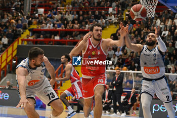 2024-03-16 - Angelo Del Chiaro of Estra Pistoia and Ennis Tyler of GeVi Napoli Basket - GEVI NAPOLI BASKET VS ESTRA PISTOIA - ITALIAN SERIE A - BASKETBALL