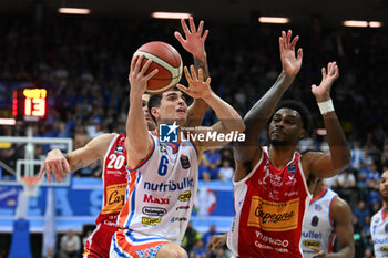 2024-03-30 - Actions of the game and players' images during BASKETBALL - ITALIAN SERIE A game between Nutribullet Treviso Basket and Carpegna Prosciutto Pesaro at Palaverde in Villorba, Italy on   March 30, 2024 - NUTRIBULLET TREVISO BASKET VS CARPEGNA PROSCIUTTO PESARO - ITALIAN SERIE A - BASKETBALL