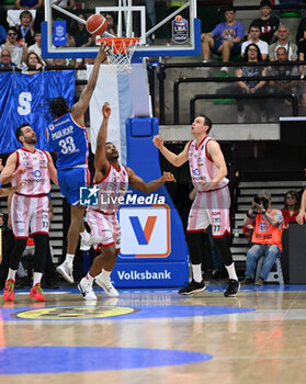 2024-04-14 - Actions of the game and players' images during BASKETBALL - ITALIAN SERIE A game between Nutribullet Treviso Basket and EA7 Emporio ARMANI MILANO at Palaverde in Villorba, Italy on   April 14, 2024 - NUTRIBULLET TREVISO BASKET VS EA7 EMPORIO ARMANI MILANO - ITALIAN SERIE A - BASKETBALL