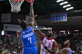 2024-04-14 - Actions of Harrison D'Angelo ( Nutribullet Treviso ) during BASKETBALL - ITALIAN SERIE A game between Nutribullet Treviso Basket and EA7 Emporio ARMANI MILANO at Palaverde in Villorba, Italy on   April 14, 2024 - NUTRIBULLET TREVISO BASKET VS EA7 EMPORIO ARMANI MILANO - ITALIAN SERIE A - BASKETBALL