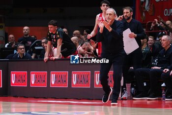 2024-04-28 - Ettore Messina, head coach EA7 Emporio Armani Olimpia Milano - EA7 EMPORIO ARMANI MILANO VS GERMANI BRESCIA - ITALIAN SERIE A - BASKETBALL