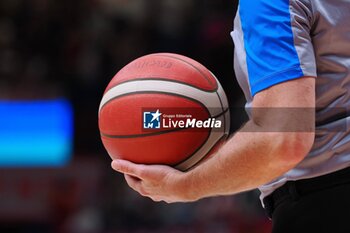 2024-04-28 - Basketball referee - EA7 EMPORIO ARMANI MILANO VS GERMANI BRESCIA - ITALIAN SERIE A - BASKETBALL