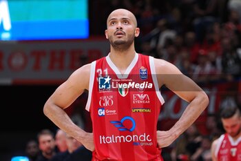 2024-04-28 - Shavon Shields (EA7 Emporio Armani Olimpia Milano) - EA7 EMPORIO ARMANI MILANO VS GERMANI BRESCIA - ITALIAN SERIE A - BASKETBALL