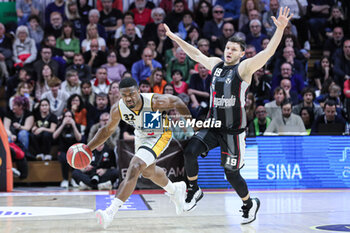 2024-04-28 - # 32 Retin Obasohan (Bertram Derthona Basket Tortona) - BERTRAM DERTHONA TORTONA VS VIRTUS SEGAFREDO BOLOGNA - ITALIAN SERIE A - BASKETBALL