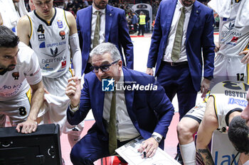 2024-04-28 - De Raffaele Walter (head coach Bertram Derthona Basket Tortona) - BERTRAM DERTHONA TORTONA VS VIRTUS SEGAFREDO BOLOGNA - ITALIAN SERIE A - BASKETBALL