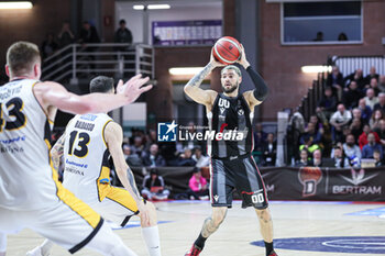 2024-04-28 - #00 Cordineir Isaia (Virtus Segafredo Bologna) - BERTRAM DERTHONA TORTONA VS VIRTUS SEGAFREDO BOLOGNA - ITALIAN SERIE A - BASKETBALL