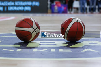 28/04/2024 - Official Matchballs and LBA brand seen during LBA Lega Basket A 2023/24 Regular Season game between Pallacanestro Varese OpenJobMetis and Nutribullet Treviso Basket at Itelyum Arena, Varese, Italy on April 28, 2024 - OPENJOBMETIS VARESE VS NUTRIBULLET TREVISO BASKET - SERIE A ITALIA - BASKET